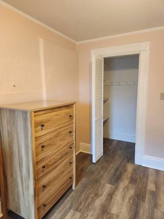 $800 / 1br - 150ft2 - Furnished room with shared Bath and Kitchen for rent (New Rochelle)63912047257858122