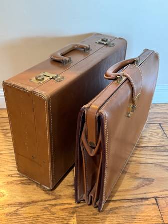 Vintage mid century Stebco Tufide leather briefcase set 1