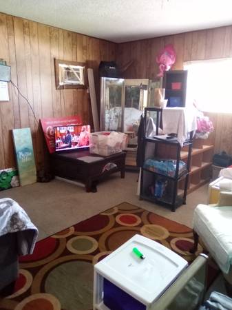 $600 / 1br - Room or Camper for rent (Jacksonville)63377772875265121