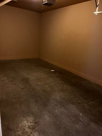 $1,245 / 2br - 1306ft2 - Let's APPLY and move in before the cold weather of Indiana arrives! (1200 E Elmwood Dr, Terre Haute, IN)63675898952449121