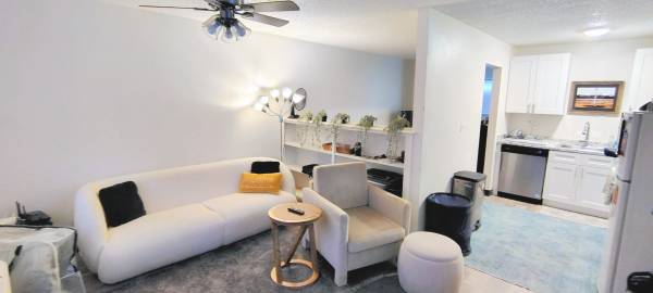 $739 Wanting to sublease my studio! (Lawrence)63873104552961122