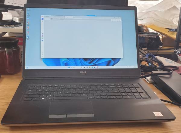 Like new 17" Dell Precision 7750 Laptop, Intel i9/32GB/1TG SSD 1