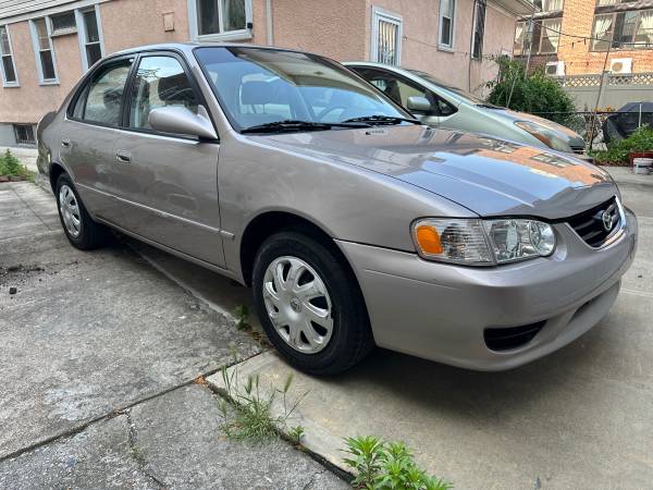2001 toyota corolla - $4,30063615173274627121