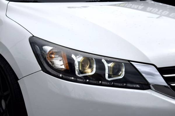 2013 Honda Accord  Sport Sedan 4D Sedan - $13,495 (Carisma Auto Group)63442995412097122