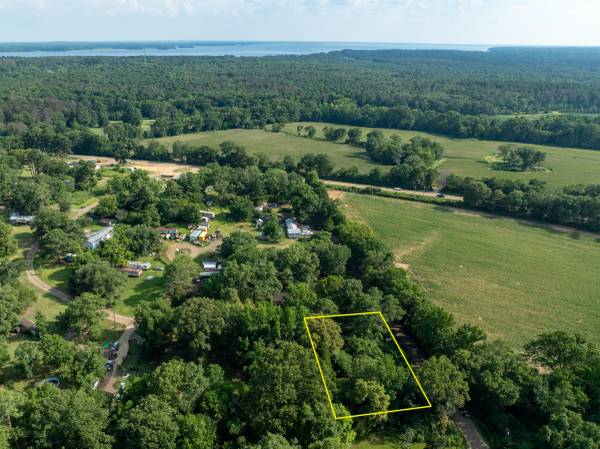 $15,000 / 16733ft2 - 🔵WELCOME TO MADISON COUNTY! 0.38 ACRE CORNER LOT | WATERFRONT | FISH (158 TWIN LAKES DRIVE, CANTON, MS 39046)63406738154883121