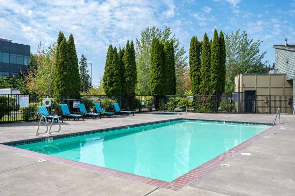 $1,122 / 1br - 658ft2 - Easy Access to Hwy 26, Extra Storage, Fitness Center, Ceiling Fan (Hillsboro)63831326059011124