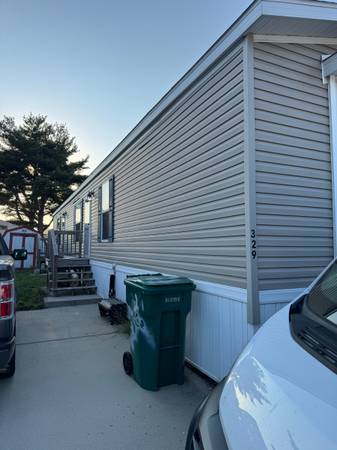 $60,000 / 3br - Mobile home for sale! (Hobart Indiana)64150344507905122