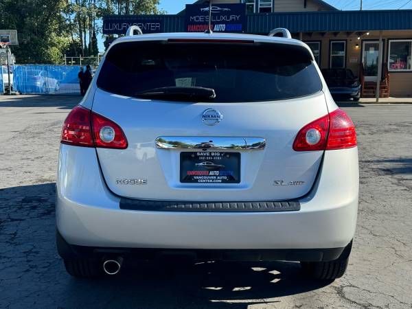 2012 Nissan Rogue – SUV compacto con comodidad y eficiencia! - $4,999 (Vancouver)63618484670723123