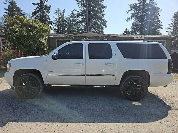 2012 CHEVROLET SUBURBAN LT - $9999.0063623146677761124