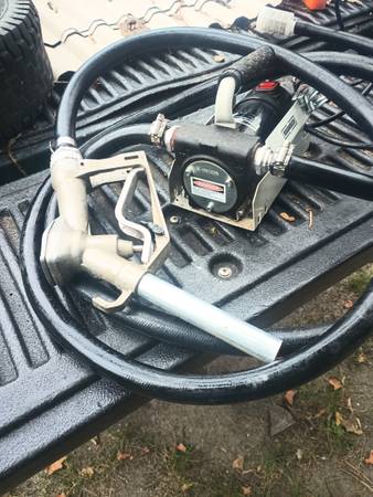 12 VOLT ROUGHNECK DIESEL/OIL TRANSFER PUMP 1