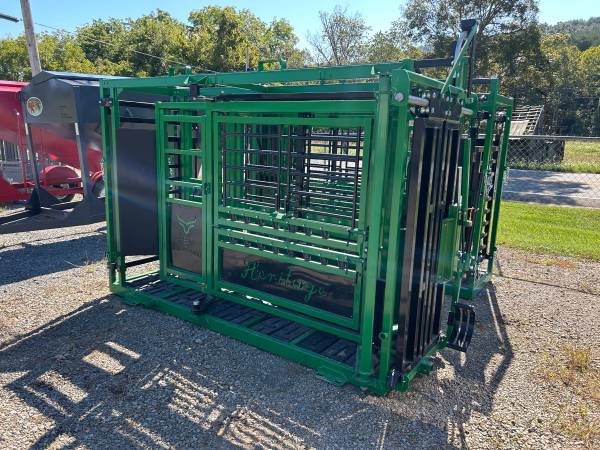 Heritage squeeze chute 1