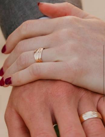 Anillo de boda perdido (cerca del camping Alder Creek)63469803396737122