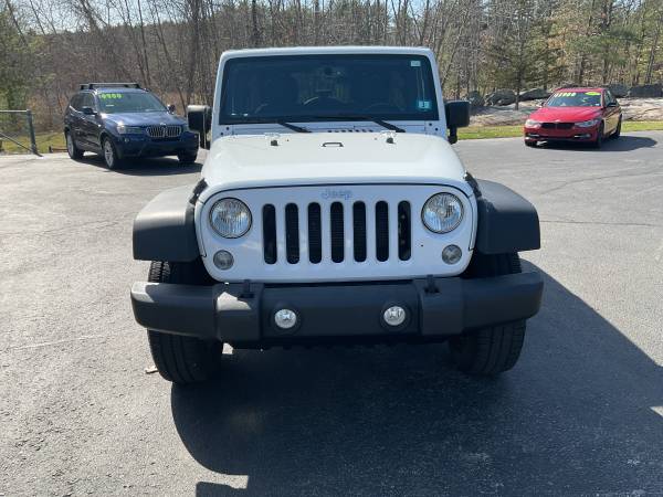 2017 Jeep Wrangler Unlimited Sport - $21,900 (Windham NH)63622639386883122