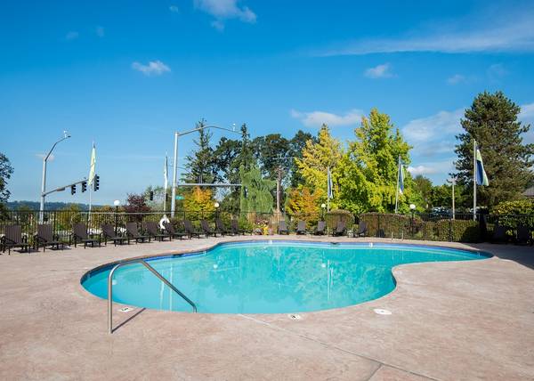 $1,370 / 1br - 619ft2 - 1 Bedroom 1 bath apartment homes with a view (Clackamas)64039056569603122