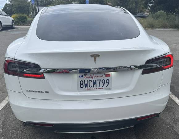 Model S Tesla 2013 – Carga ultrarrápida ilimitada gratuita, mejoras de más de $4000 - $15,500 (santa clara)63470787626883124