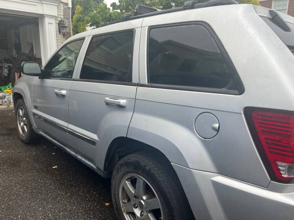 2009 Jeep Grand Cherokee - $4,200 (Rockville centre)63615140696577124