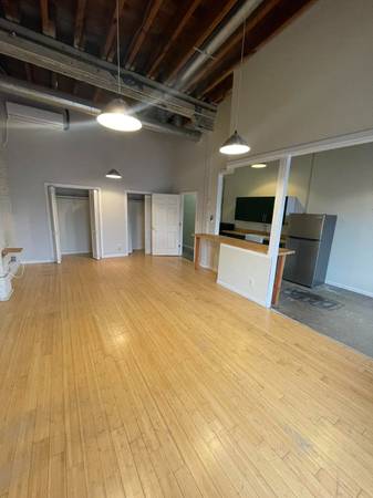 $1250.00 / 1br - Gorgeous 1 bedroom overlooking James River63852071986307121
