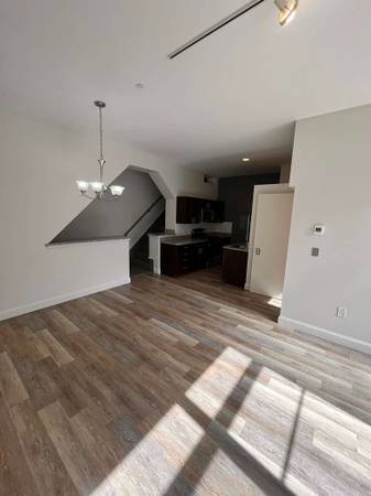 $3,800 / 2br - Renovated South End 2 Bed For $3,800 AVAIL NOW (South End)64167983341697122
