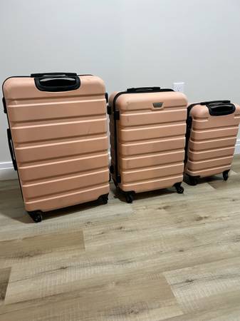 3 in 1 luggage set 1