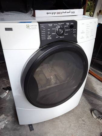 Stackable Kenmore gas dryer 1