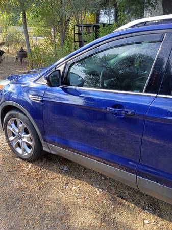 2014 Ford Escape Titanium 1