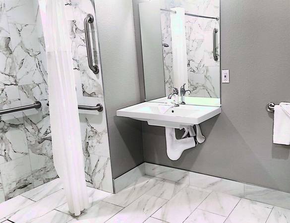 $500 / 1br - NEW SPECIAL: FLAT WEEKLY RATE! WiFi, TV, Pool, Business Center (Seattle South)63814711824897123