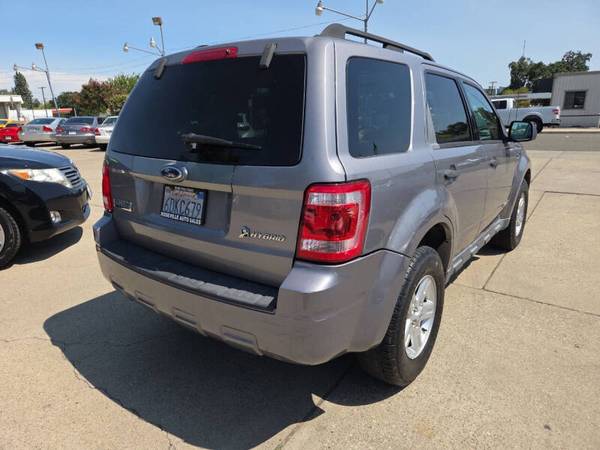 2008 Ford Escape Hybrid Base 4dr SUV - $3,995 (Roseville)63616894260611124