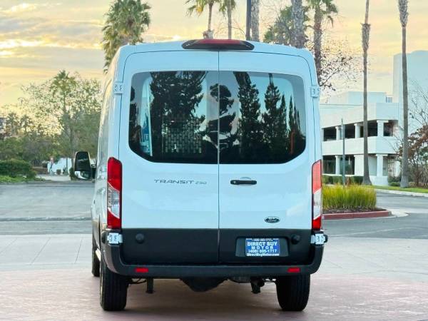 2019 Ford Transit 250 3dr - Photo 8