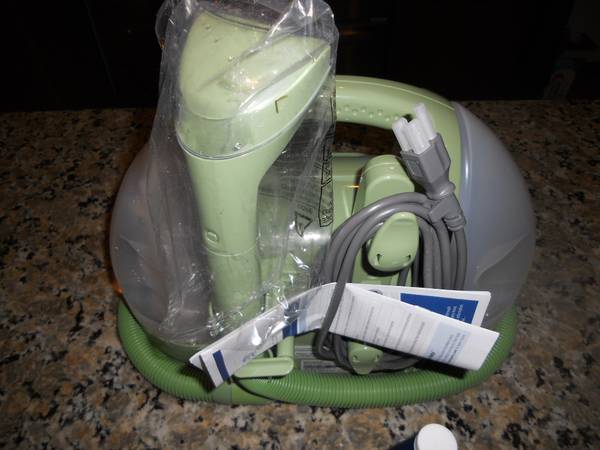 Bissell spot Capet cleaner /New model 140B 1