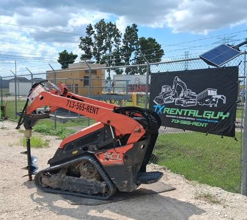 Auger attachment for MINI Skid Loader ***for rent*** 1