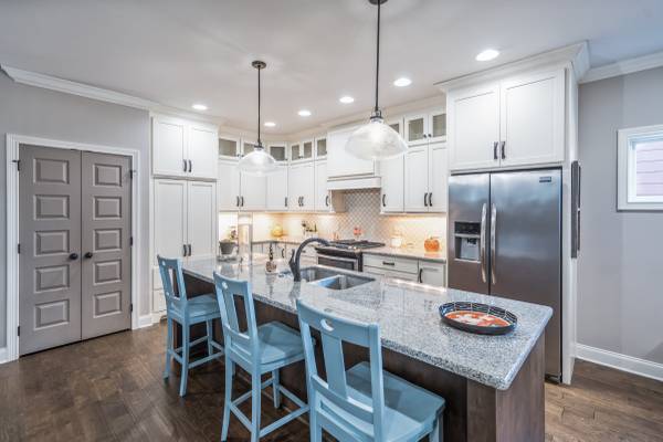 $369,900 / 3br - 1662ft2 - 725 Bennington Park Place (Bowling Green)64177450683009124