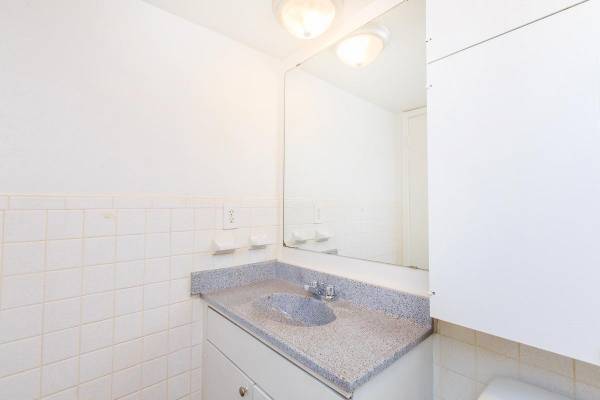 $1,435 / 2br - 1195ft2 - in Fort Worth TX, Pet Friendly, 2 Bed (2217 Ridgmar Blvd, Fort Worth, TX)63796578765185124