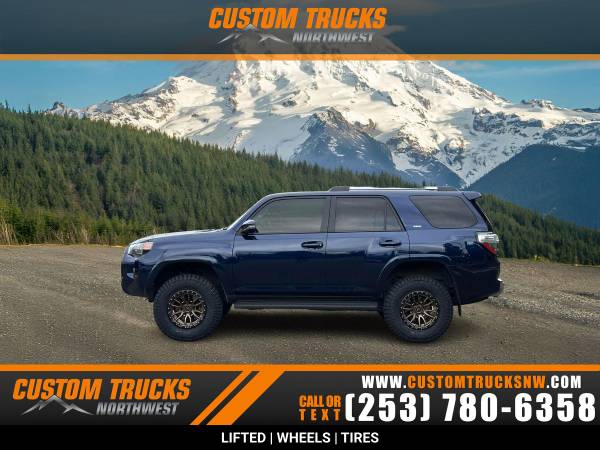 4Runner SR5 Premium elevado 2023 - $49,999 (¡Custom Trucks Northwest! Ahora abierto!)63622905781505123