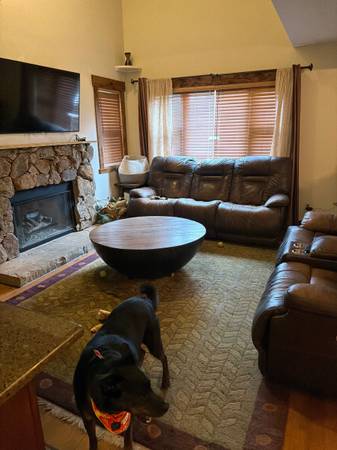 1bedroom and private bathroom in Edwards 1