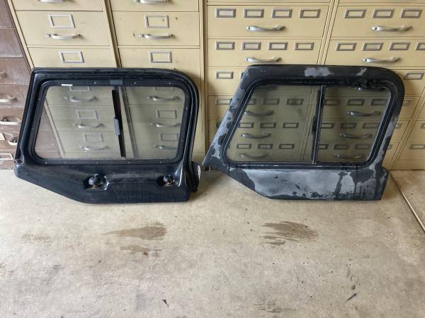 Jeep YJ CJ7 Fiberglass half door uppers with Sliding glass Windows 1