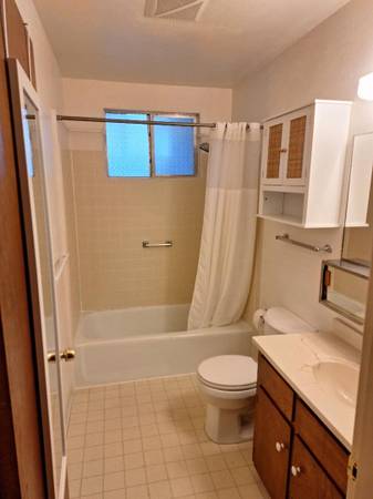 $1,540 / 2br - 840ft2 - Lovely 2-1 Cottage 8 Minutes downtown (South Austin)64024342783361123