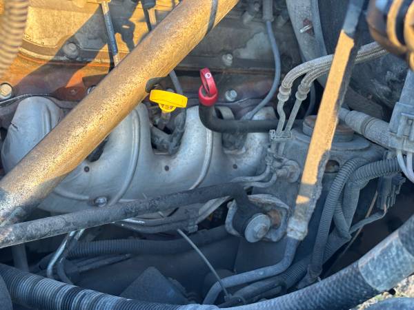 2005 GMC C5500 14’ - Photo 5