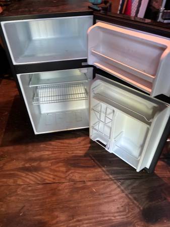Small Double Door Refrigerator 1