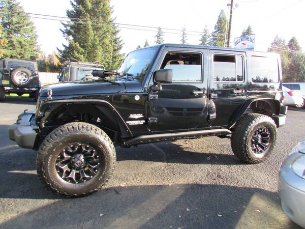 2012 JEEP WRANGLER UNLIMIMITED SAHARA 4X4 (1 OWNER) 83K MILES 1