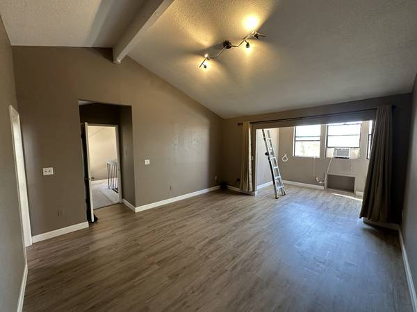 $2,550 Master Bedroom for Rent, Beautiful and Spacious, Entire Floor (San Diego, Bay Park)63933247415299120