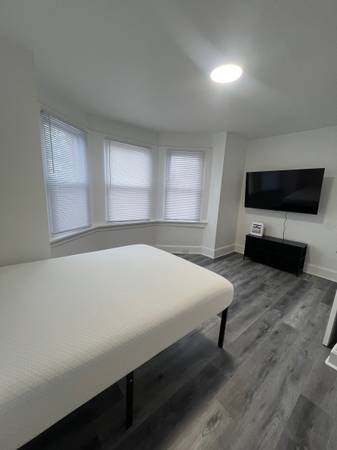 $700 / 1br - West Philly Furnished Private Room (Wifi +Utilities Included) (West Philly)64046034555651123