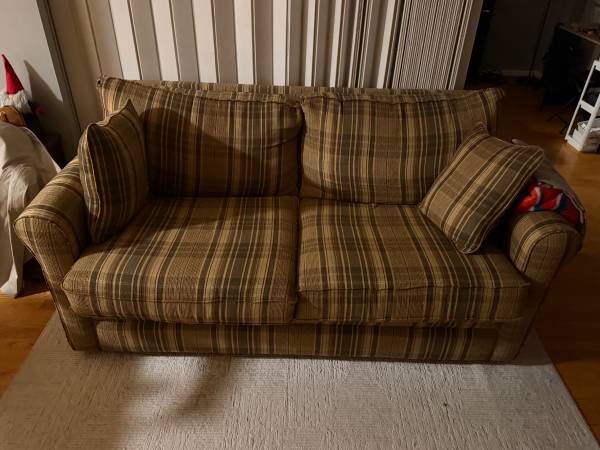 Free sofa bed LAZ BOY 1