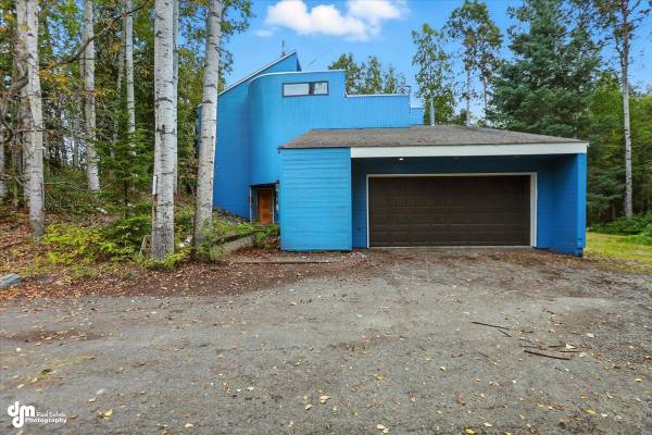 $580,000 / 3br - 2778ft2 - ¡HOGAR ÚNICO EN CHUGIAK! (24343 Thunderbird Drive) (Chugiak)63991792728579120