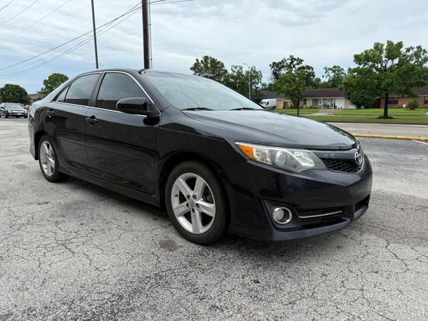2013 Toyota Camry SE - $5,800 (Houston)63617036252929121