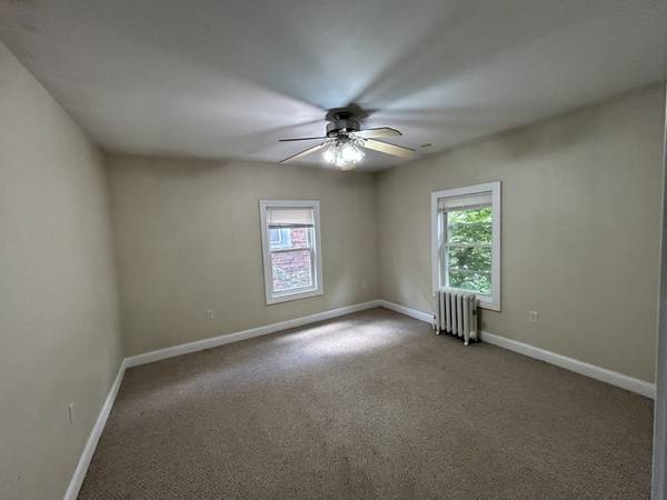 $2,400 / 2hab - 1000ft2 - Apartamento cerca de la Biblioteca Pública de Waltham (Waltham)63869887573889123