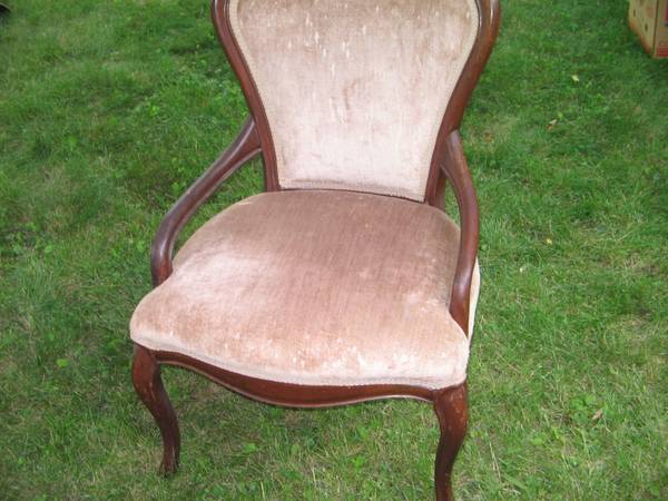 Vintage Victorian Chair 1