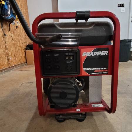 SNAPPER 5600-WATT PORTABLE GENERATOR 1
