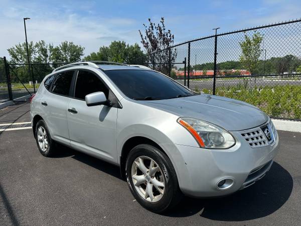 2010 Nissan Rogue - $3,500 (Staten Island)63654722421761122