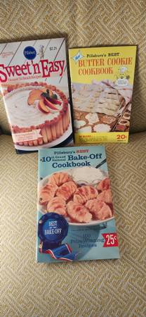Pillsbury's Dessert to Snack Cookbooks 1