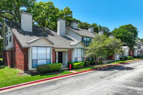 $1,045 / 1hab - 650ft2 - Cocina-comedor, Acceso controlado, Cerrado (1450 N Watson Rd, Grand Prairie, TX)63796578320129122